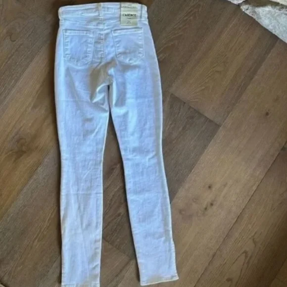 L’AGENCE Josie High Rise Skinny Split Side Hem Jeans in Blanc